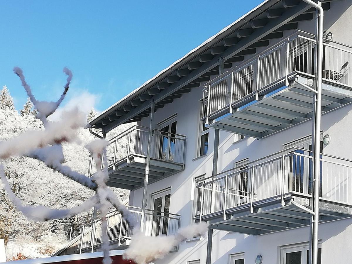 Fraenkische Linie - Radspitz-Ferienwohnungen Marktrodach Exterior photo